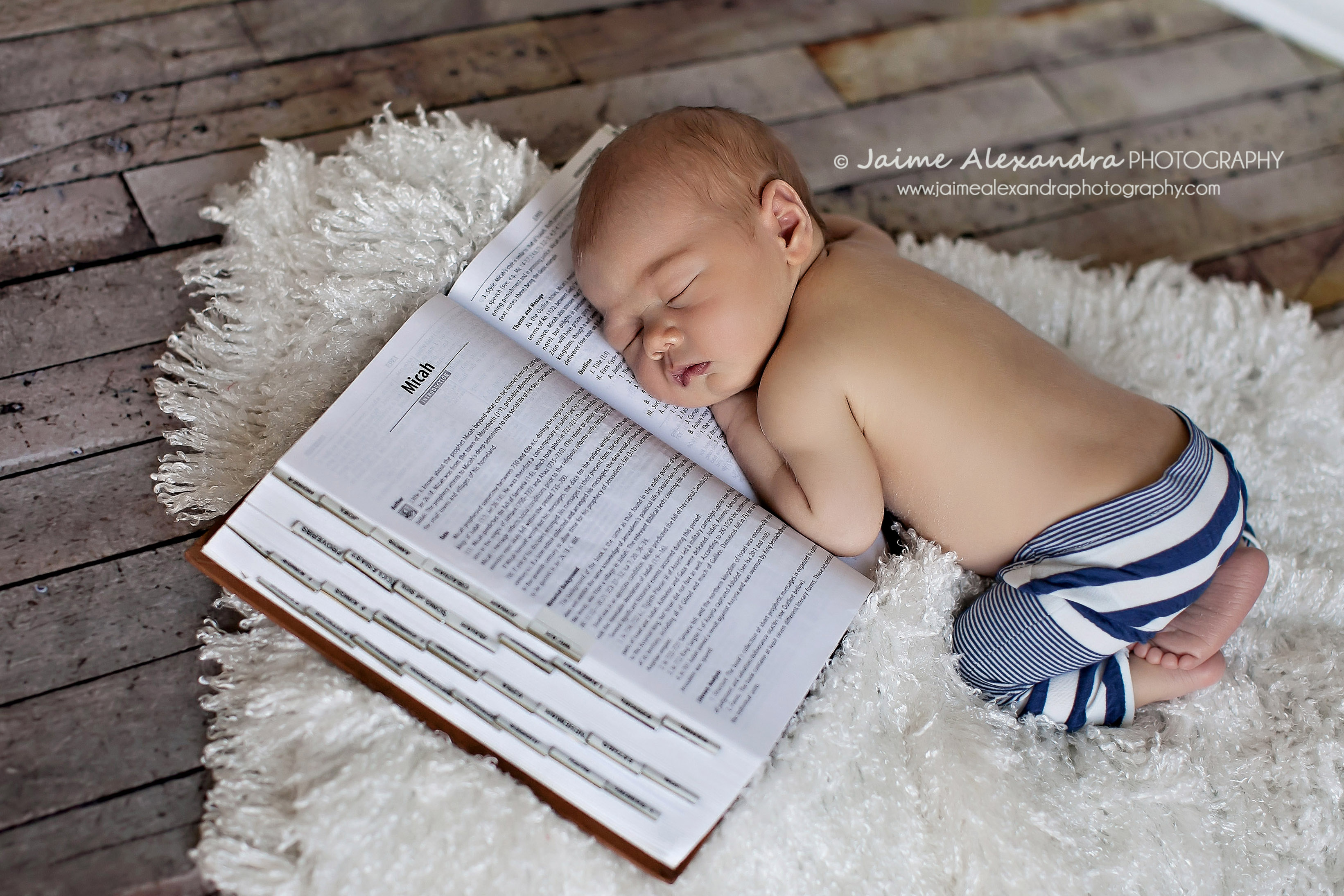 Midlothian Newborn Photographer, DFW Newborn Photographer